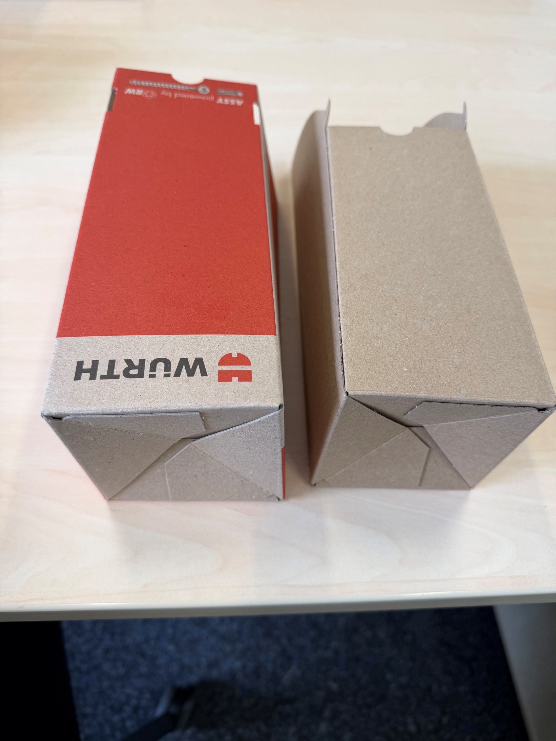 Schrauben Verpackungen zweiteilig mit Automatikboden